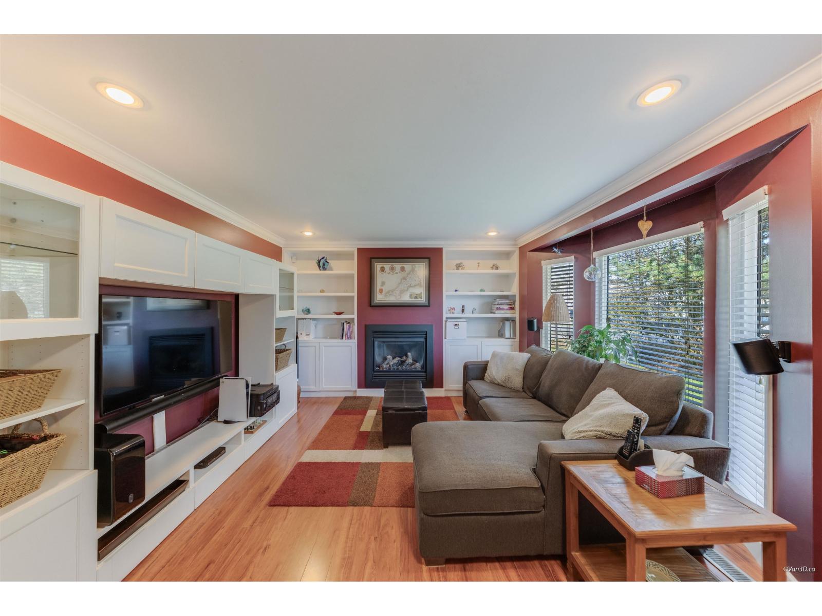 6153 Morgan Drive, Surrey, British Columbia  V3S 5B8 - Photo 5 - R3096279