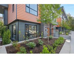 8 20926 83 AVENUE AVENUE, Langley, British Columbia