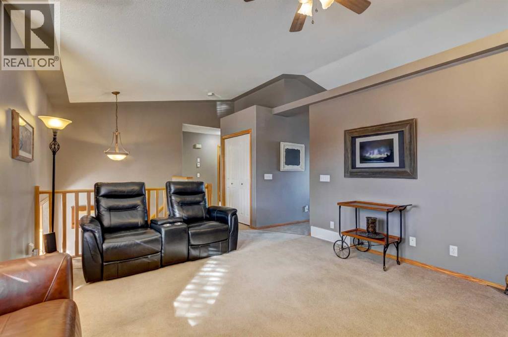 15 Strathford Close, Strathmore, Alberta  T1P 1S4 - Photo 4 - A2286678