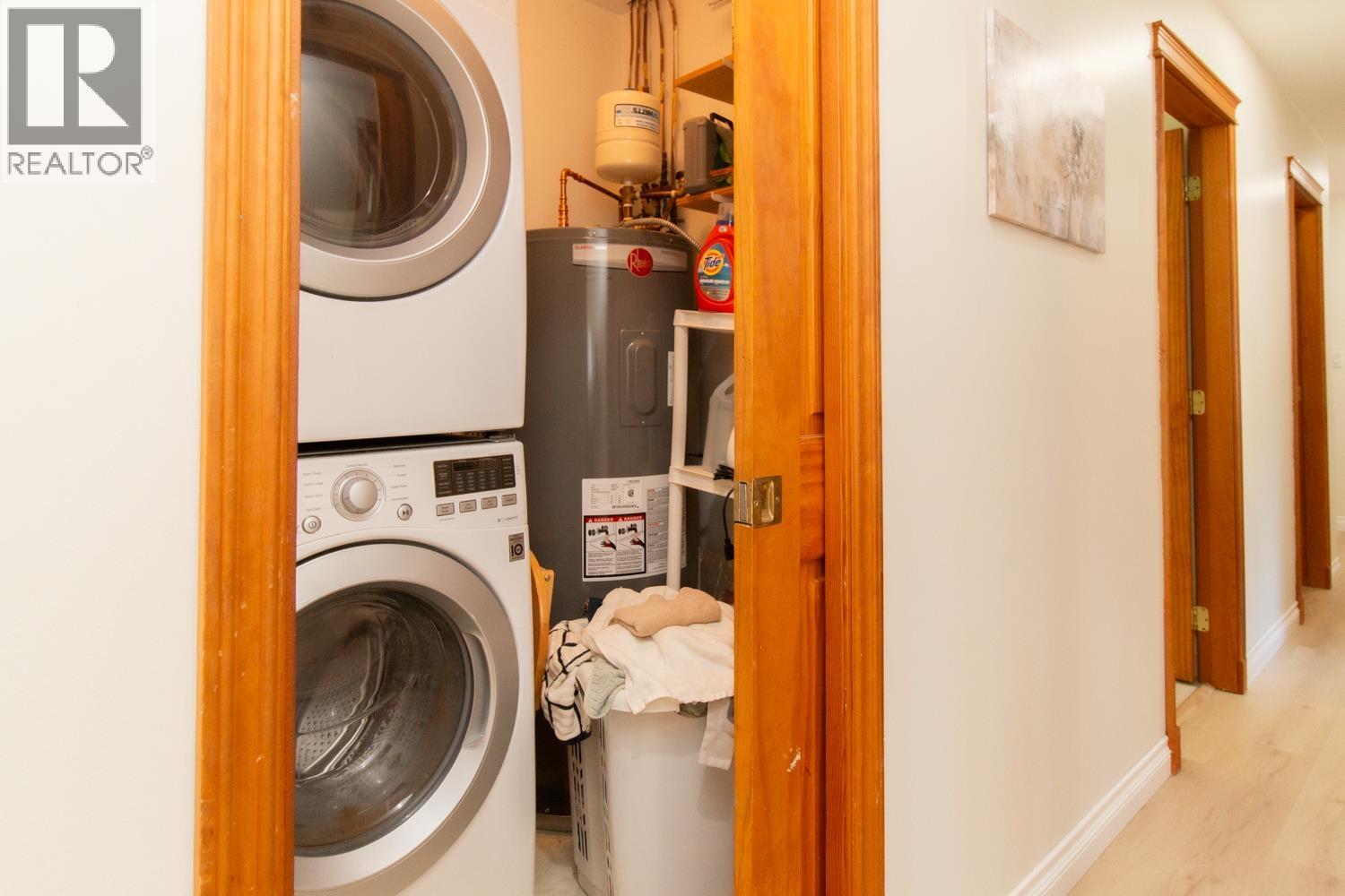 40409 Perth Drive, Squamish, British Columbia  V0N 1T0 - Photo 31 - R3096254