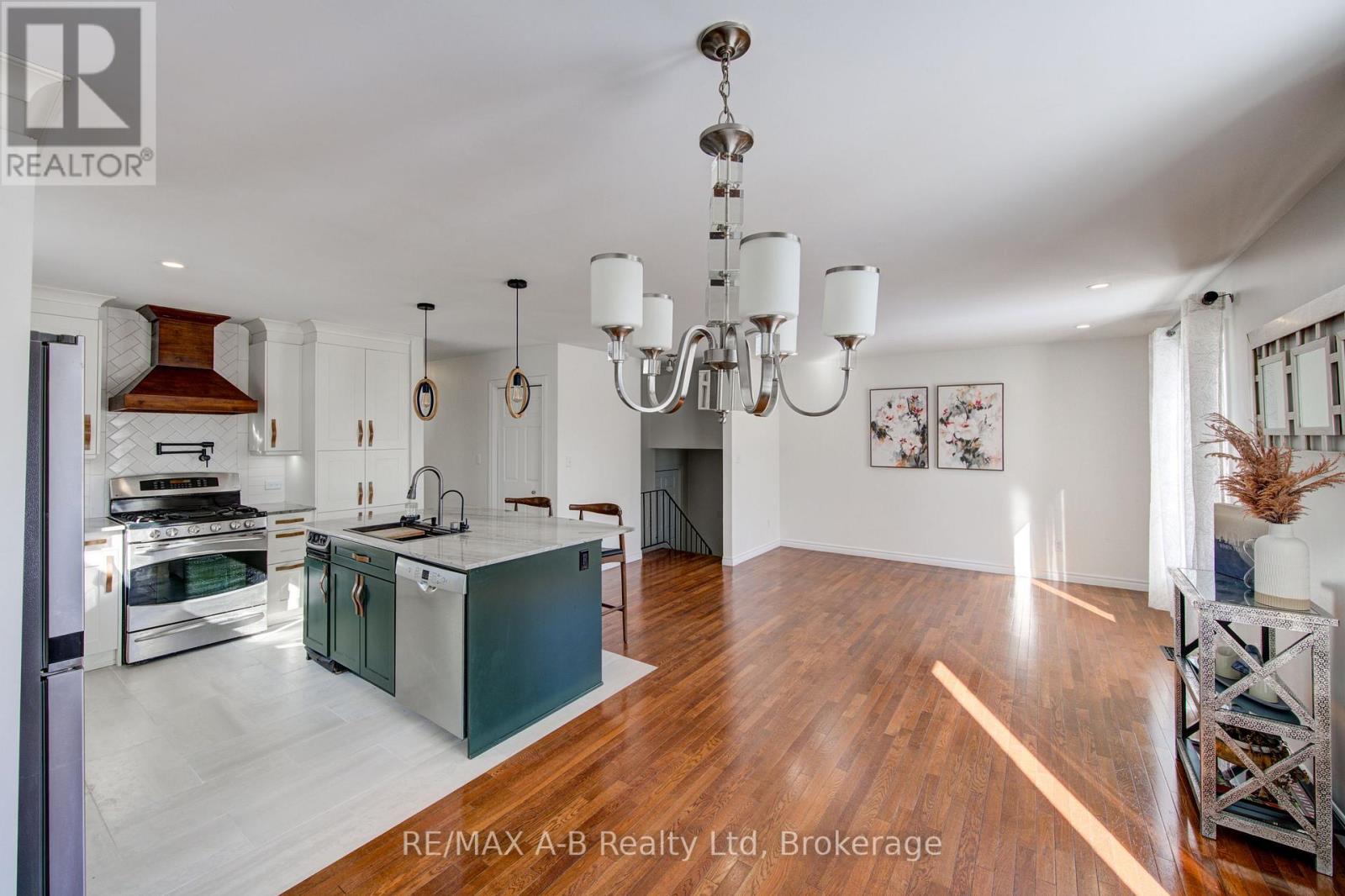 29 Dunsford Crescent, St. Marys, Ontario  N4X 1A5 - Photo 13 - X12840536