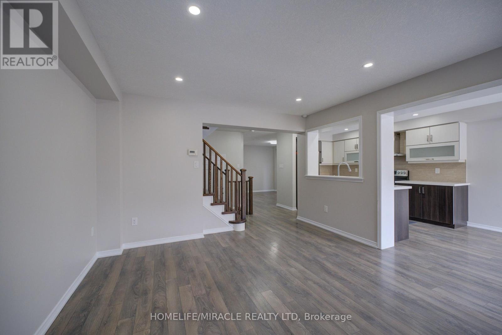 91 Warner Lane, Brantford, Ontario  N3T 0J4 - Photo 12 - X12842044