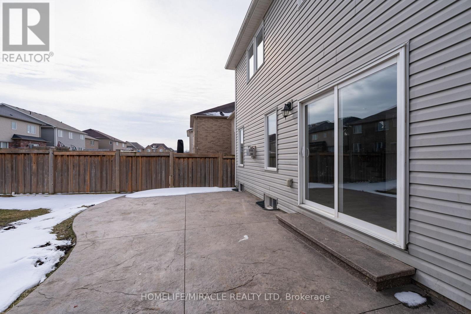 91 Warner Lane, Brantford, Ontario  N3T 0J4 - Photo 50 - X12842044