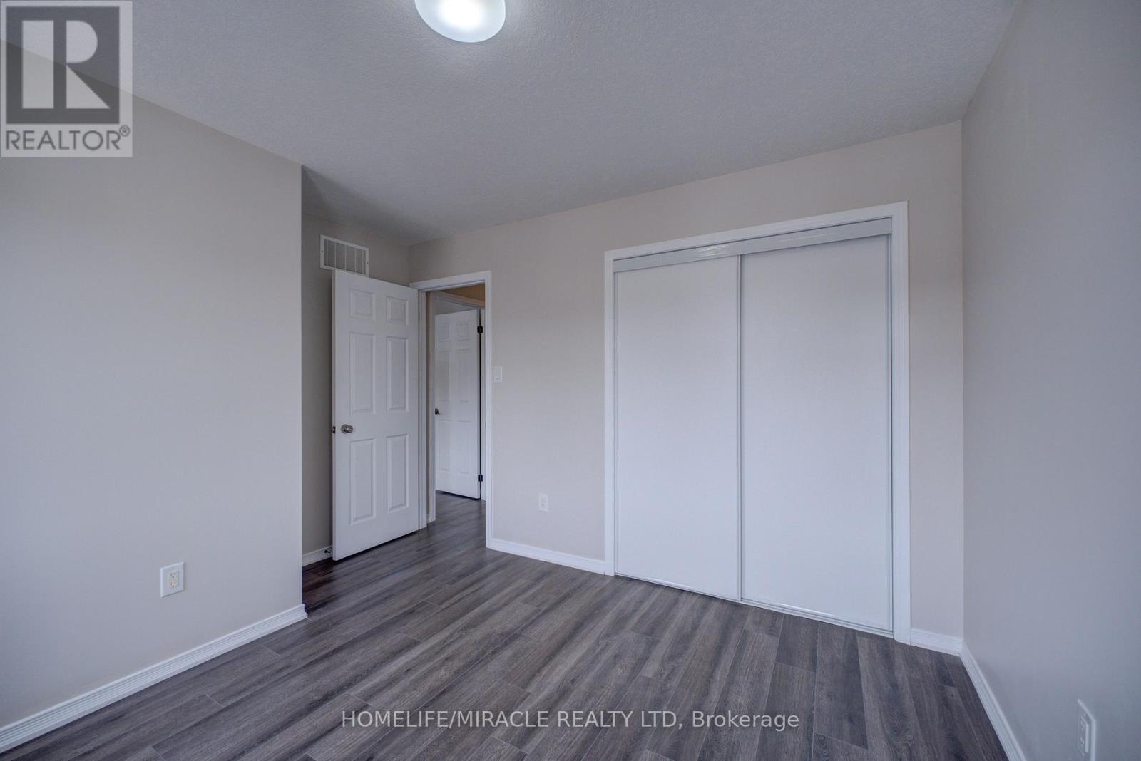 91 Warner Lane, Brantford, Ontario  N3T 0J4 - Photo 36 - X12842044