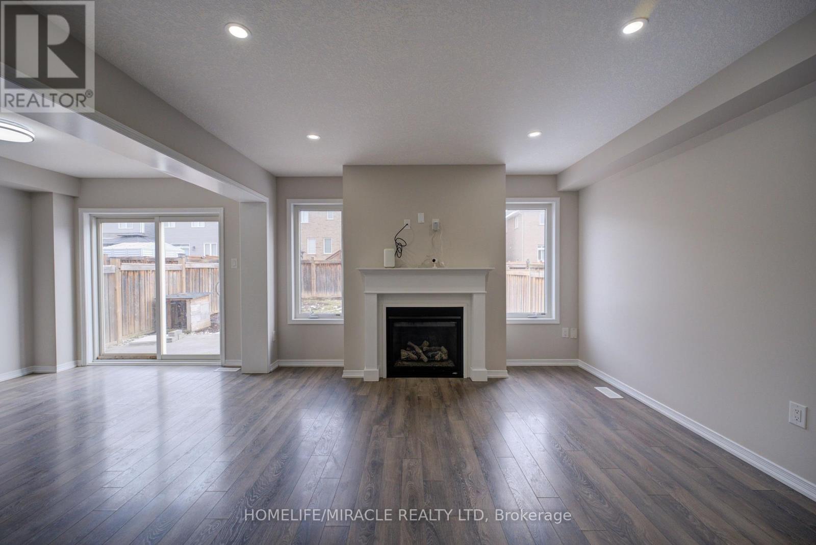 91 Warner Lane, Brantford, Ontario  N3T 0J4 - Photo 8 - X12842044