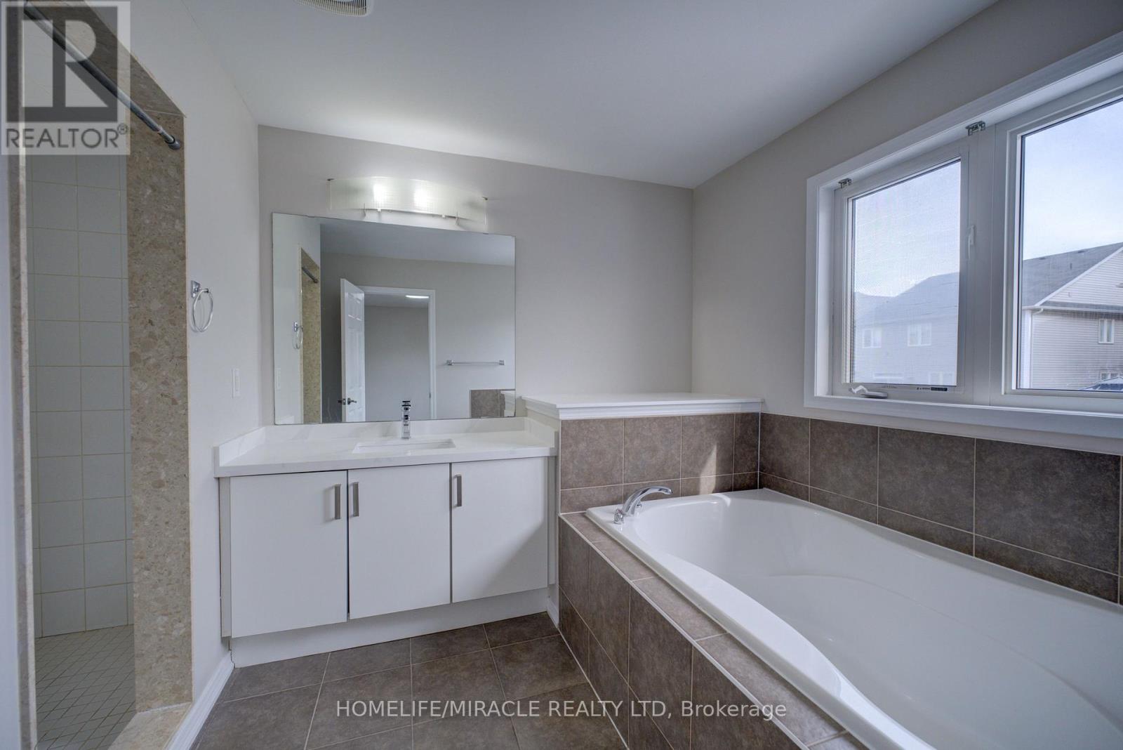 91 Warner Lane, Brantford, Ontario  N3T 0J4 - Photo 29 - X12842044