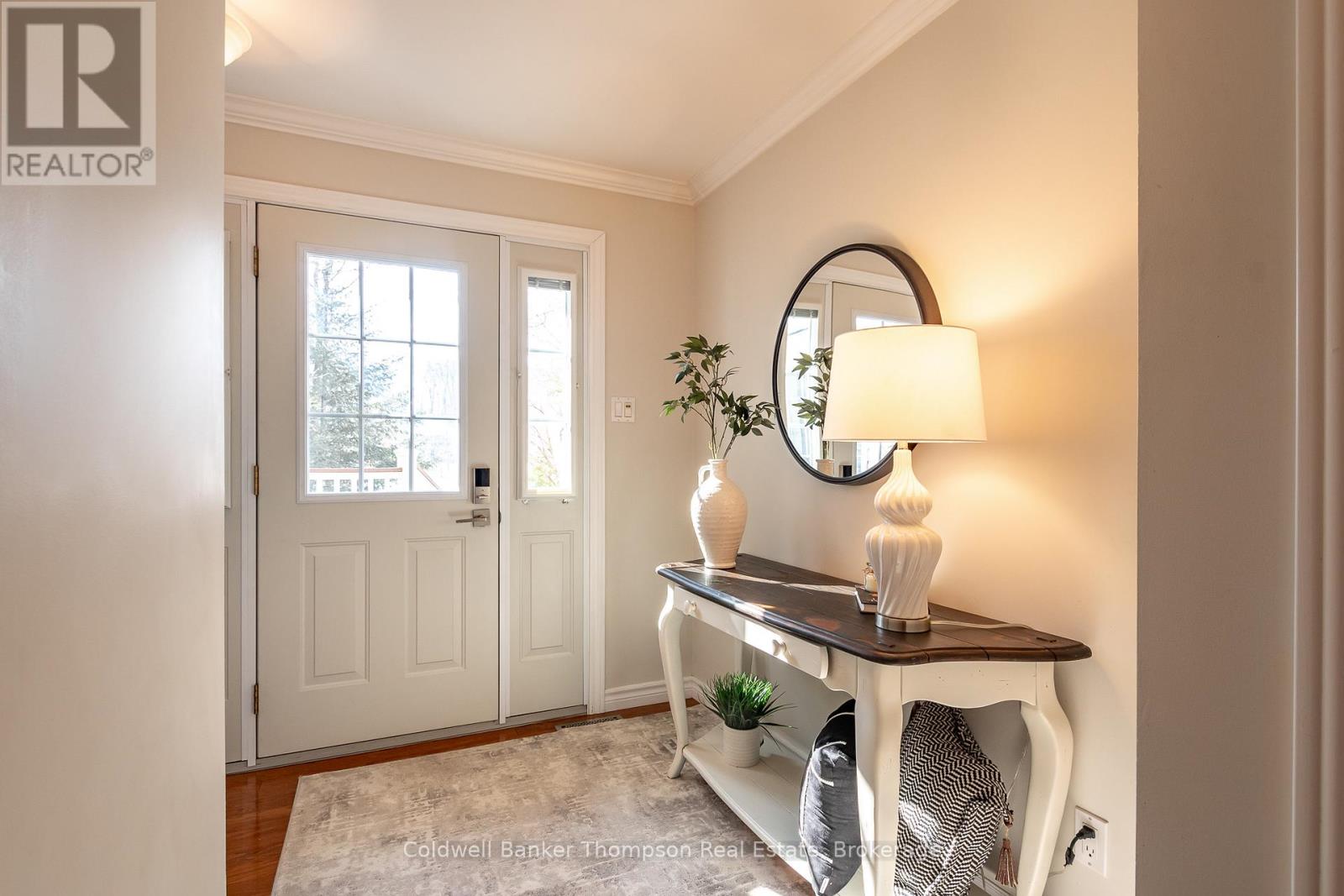 24 Birchwood Crescent, Huntsville, Ontario  P1H 0A6 - Photo 3 - X12846834