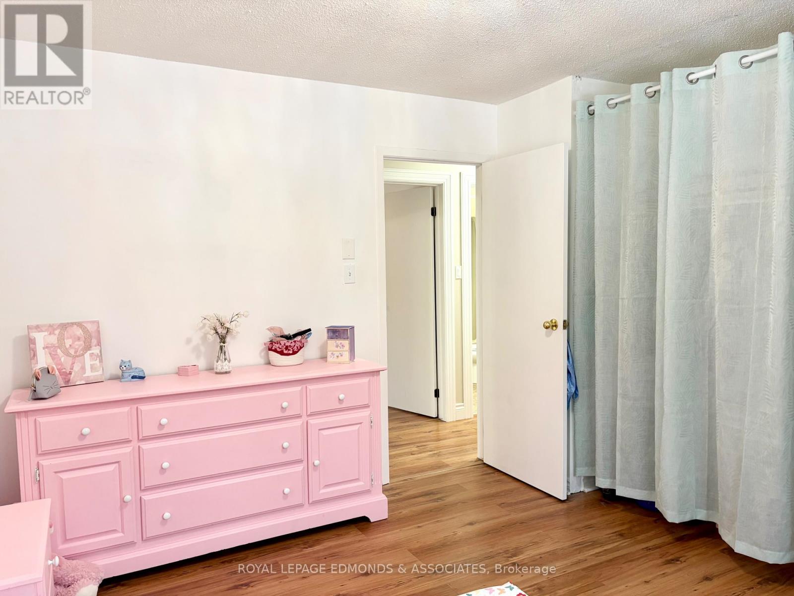 418 Forest Park Road, Laurentian Valley, Ontario  K8A 6W2 - Photo 20 - X12538776