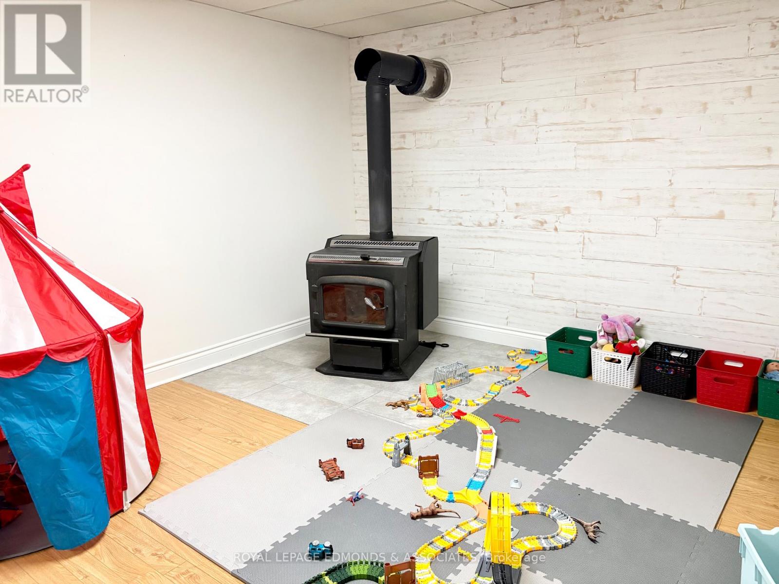 418 Forest Park Road, Laurentian Valley, Ontario  K8A 6W2 - Photo 30 - X12538776