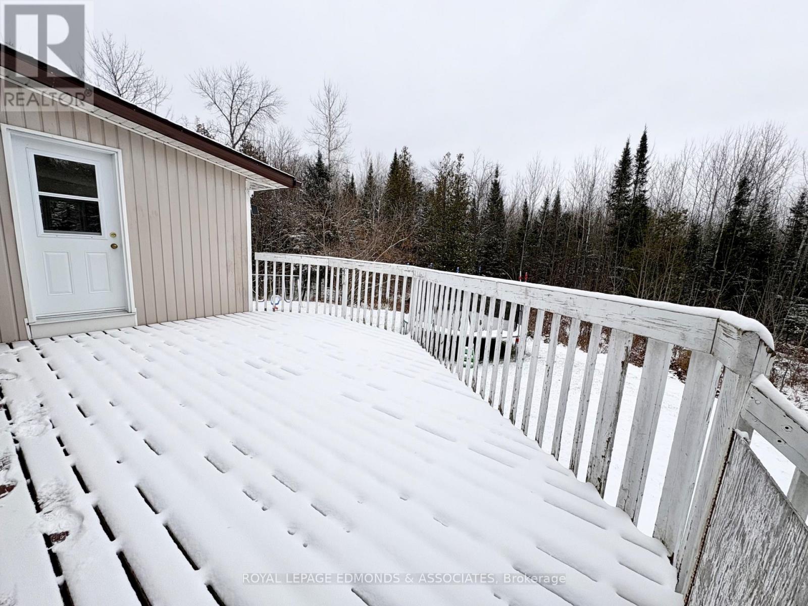 418 Forest Park Road, Laurentian Valley, Ontario  K8A 6W2 - Photo 35 - X12538776