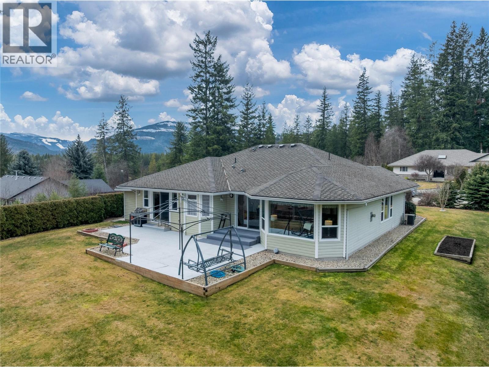 2604 Fairview Place, Blind Bay, British Columbia  V0E 1H2 - Photo 35 - 10377187