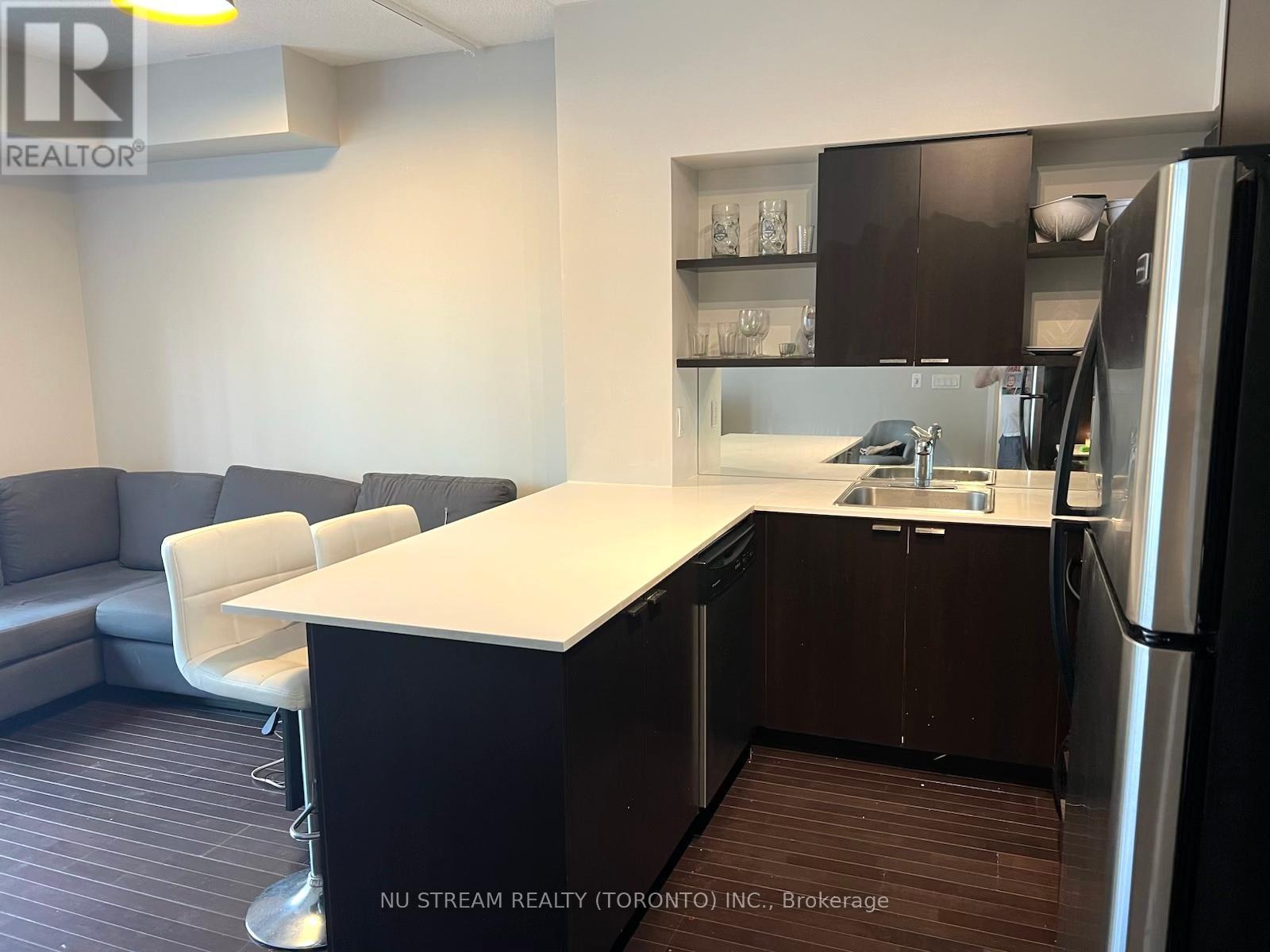 1206 - 35 Hayden Street, Toronto, Ontario  M4Y 3C3 - Photo 12 - C12846802