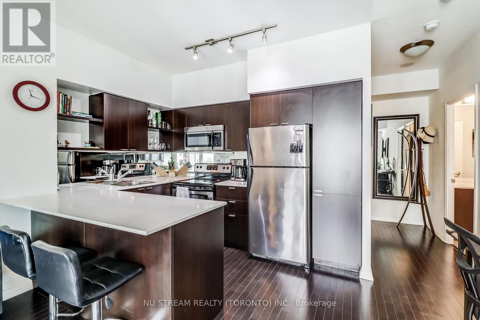 1206 - 35 Hayden Street, Toronto, Ontario  M4Y 3C3 - Photo 4 - C12846802