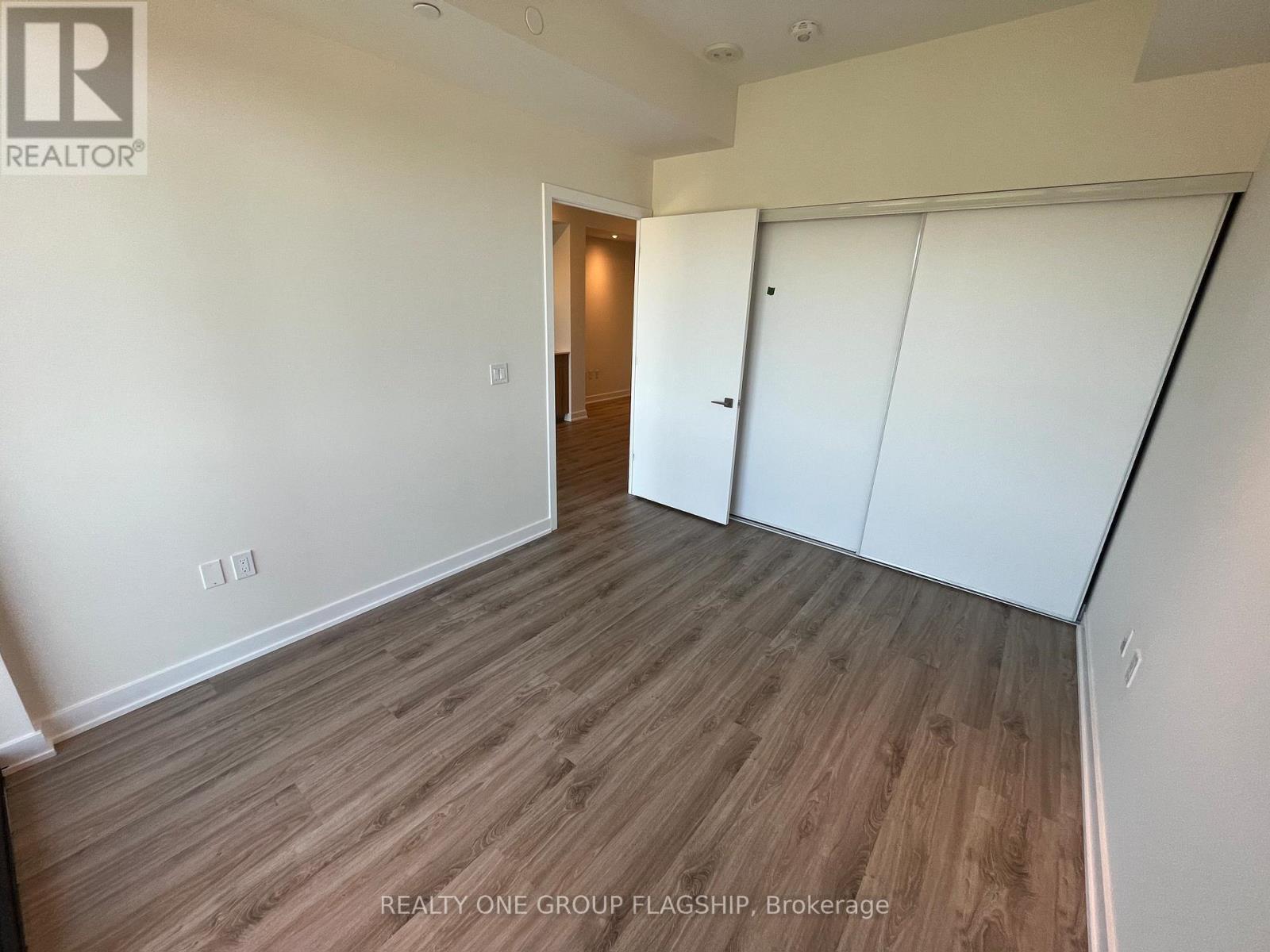 601 - 840 St Clair Avenue W, Toronto, Ontario  M6C 0A4 - Photo 10 - C12846806