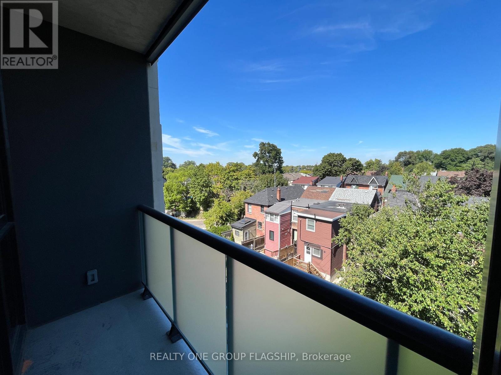 601 - 840 St Clair Avenue W, Toronto, Ontario  M6C 0A4 - Photo 13 - C12846806