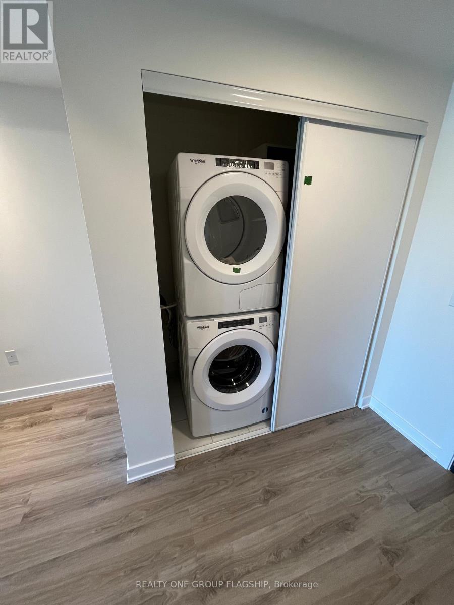 601 - 840 St Clair Avenue W, Toronto, Ontario  M6C 0A4 - Photo 16 - C12846806