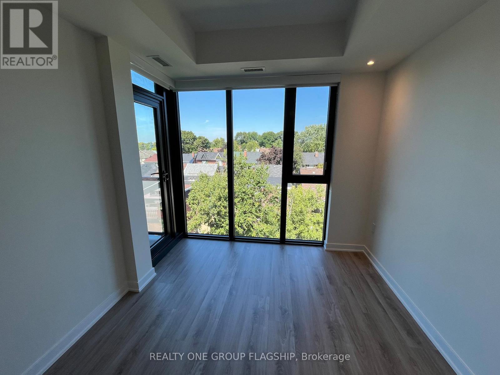 601 - 840 St Clair Avenue W, Toronto, Ontario  M6C 0A4 - Photo 7 - C12846806