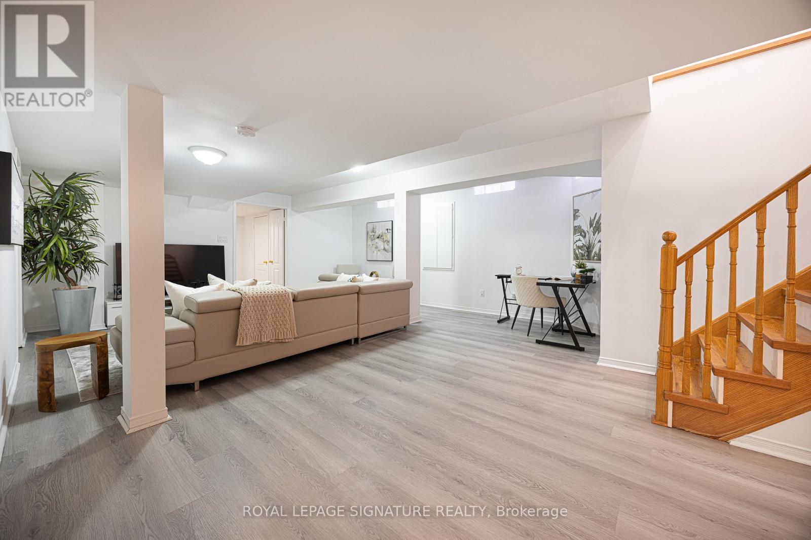 328 Maple View Court, Pickering, Ontario  L1X 2X3 - Photo 26 - E12846792