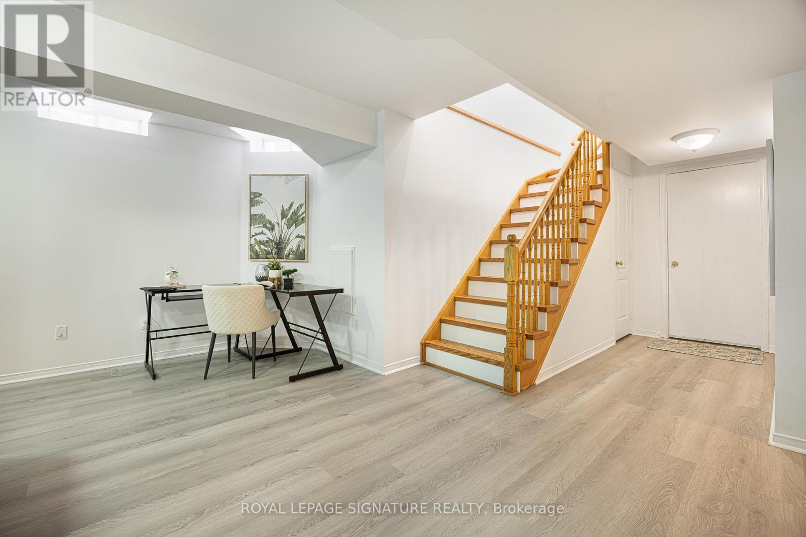 328 Maple View Court, Pickering, Ontario  L1X 2X3 - Photo 27 - E12846792