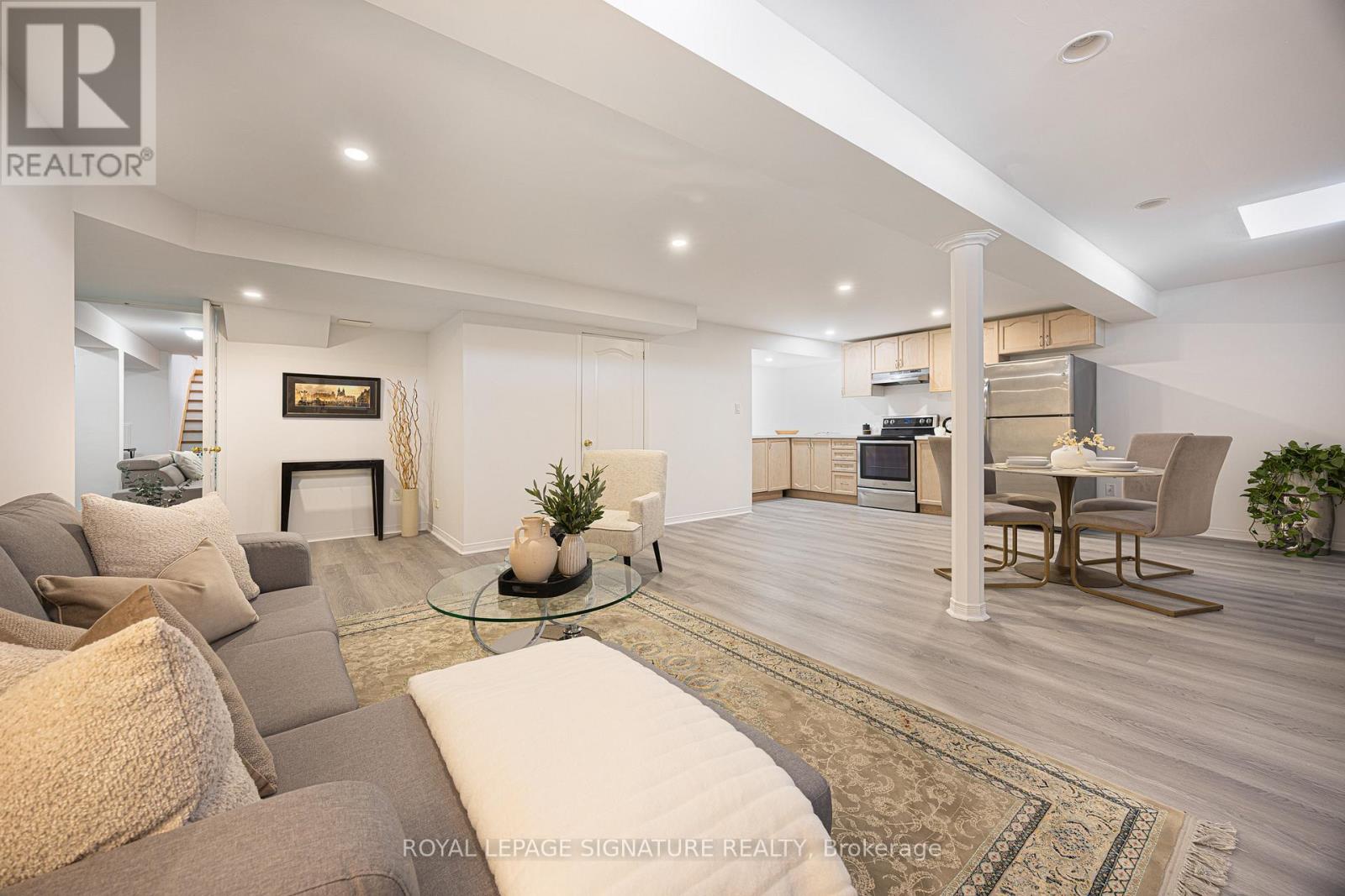 328 Maple View Court, Pickering, Ontario  L1X 2X3 - Photo 28 - E12846792