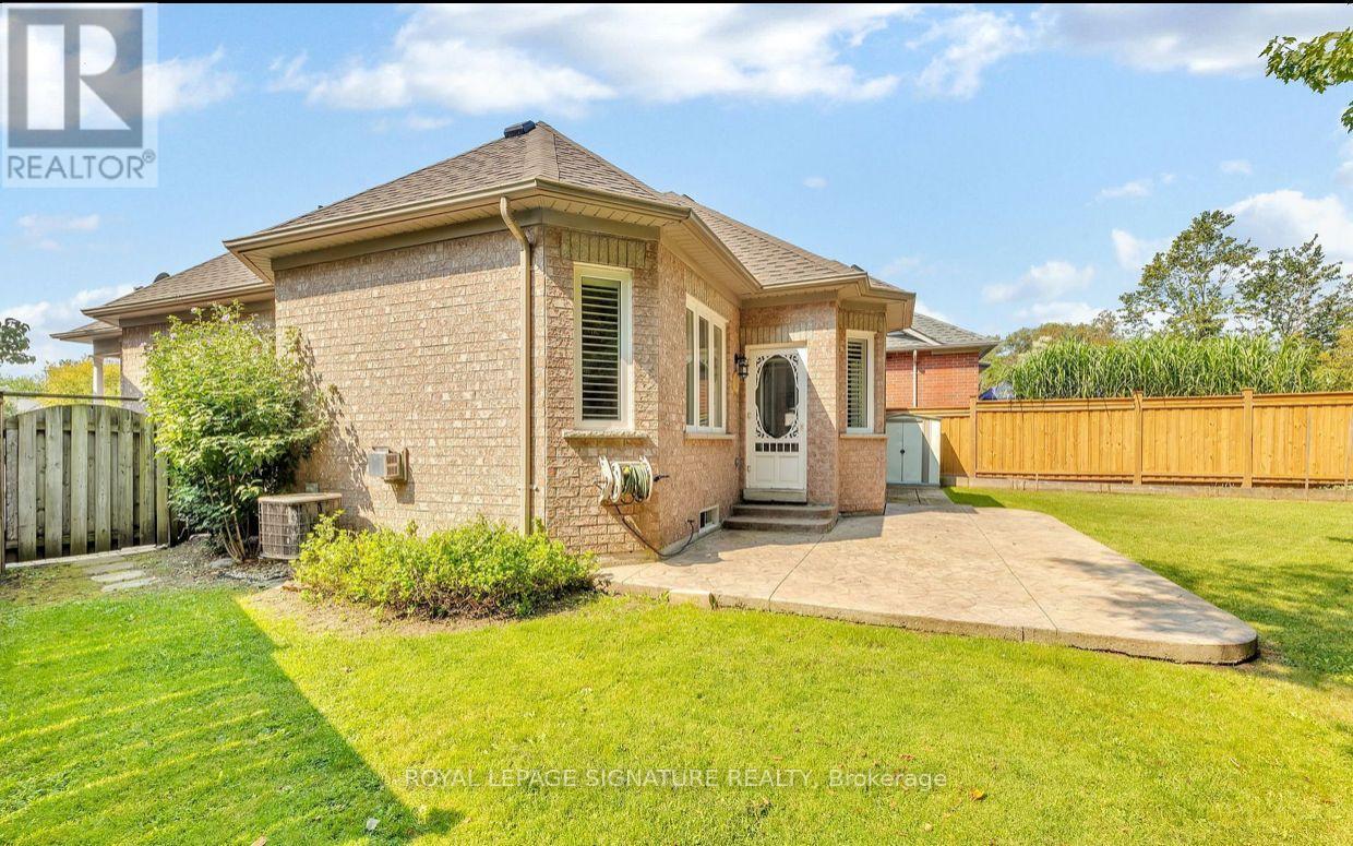 328 Maple View Court, Pickering, Ontario  L1X 2X3 - Photo 34 - E12846792