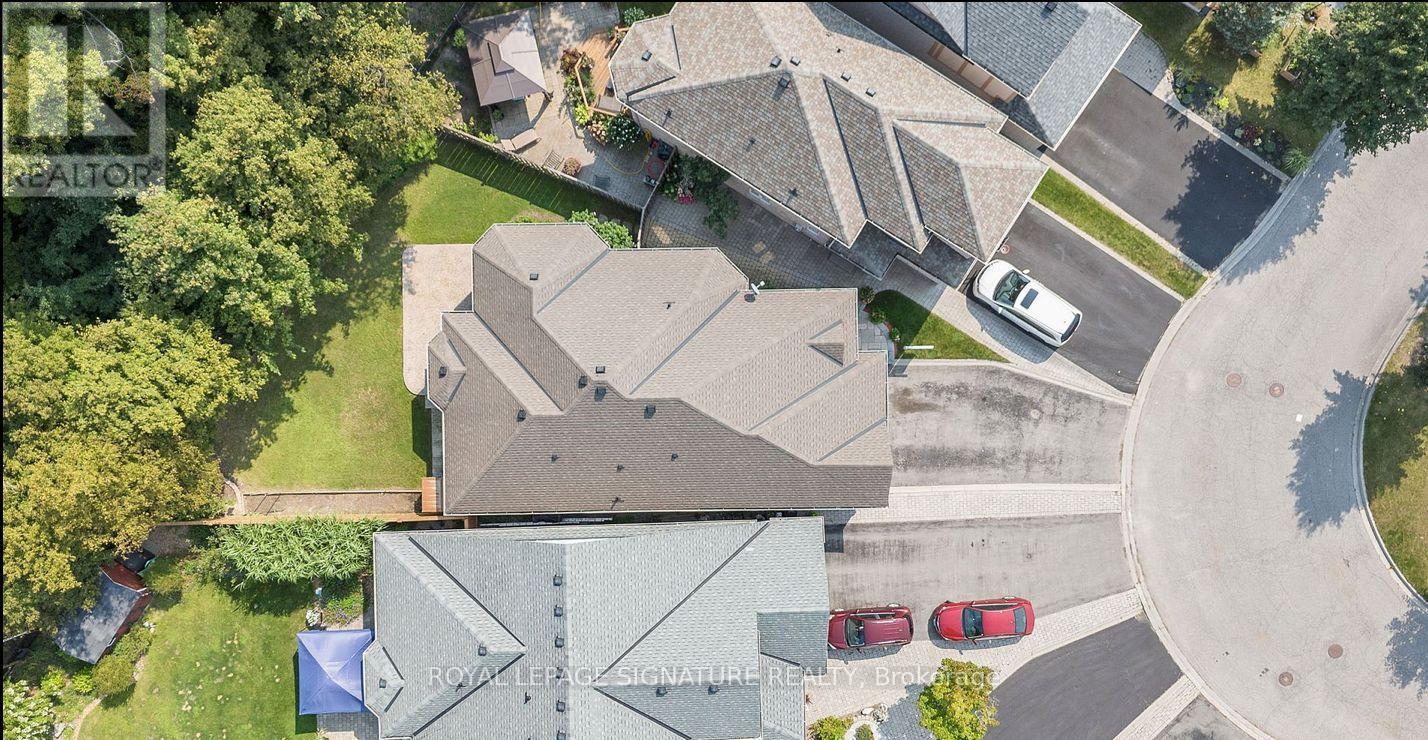 328 Maple View Court, Pickering, Ontario  L1X 2X3 - Photo 37 - E12846792