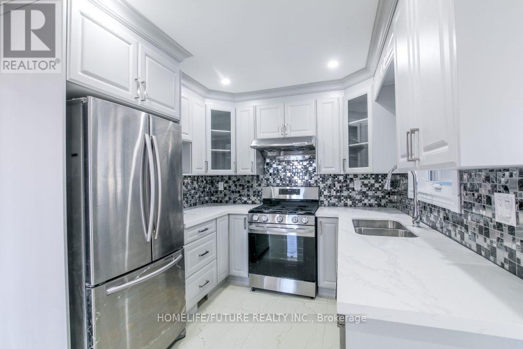 Main - 90 Mountland Drive, Toronto, Ontario  M1G 2P1 - Photo 9 - E12846794