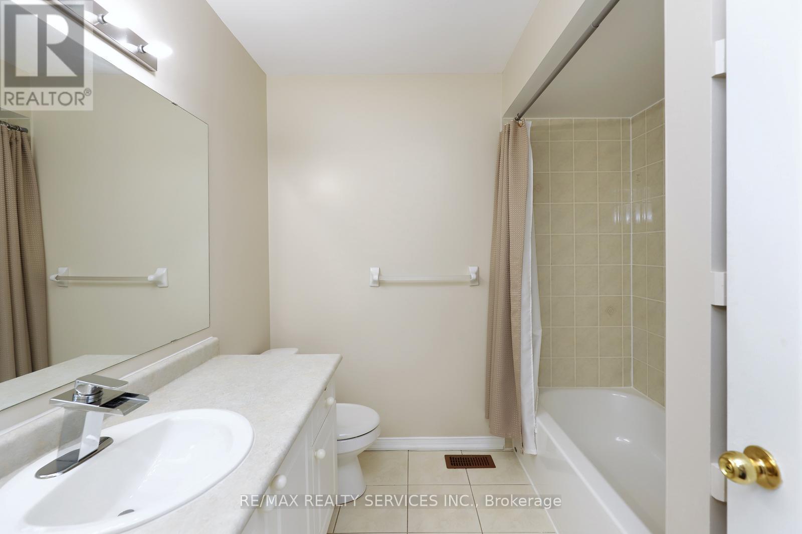 17 Ballantyne Drive, Ajax, Ontario  L1T 4H6 - Photo 26 - E12846846