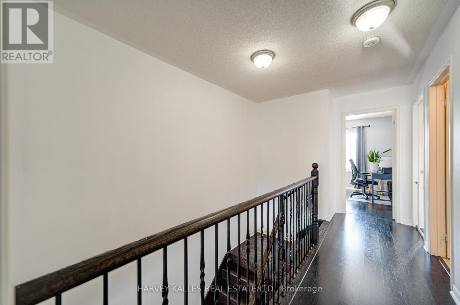 223 Orr Drive, Bradford West Gwillimbury, Ontario  L3Z 0S3 - Photo 24 - N12846784