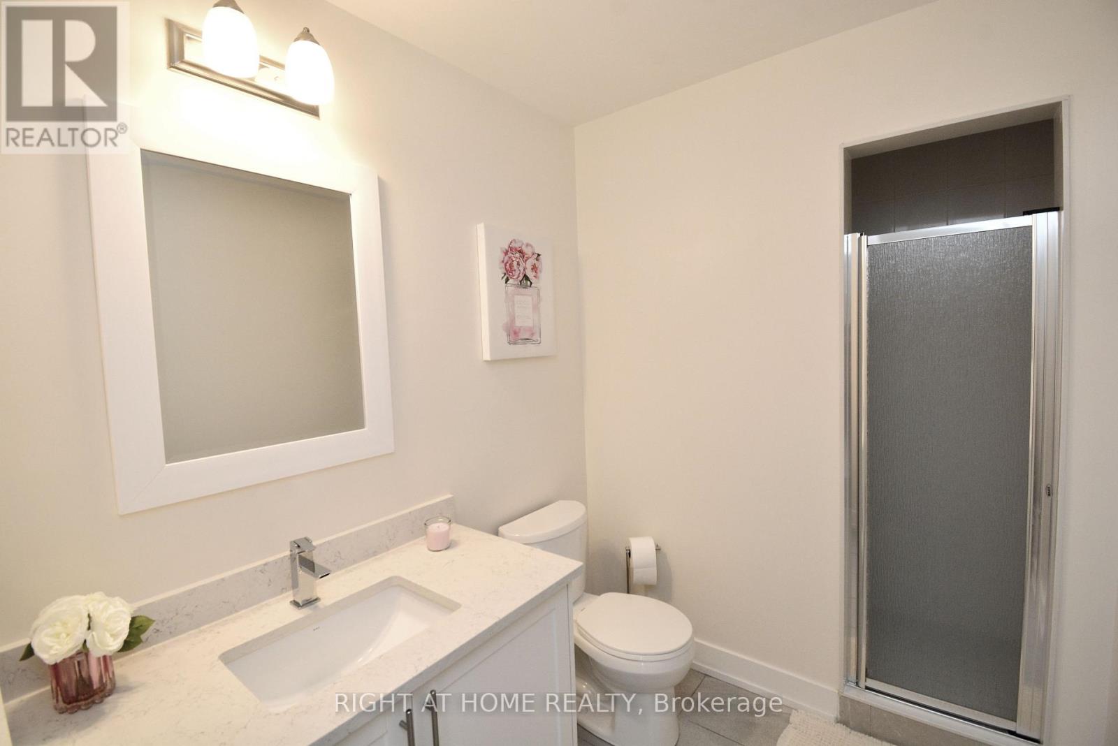 8 - 12860 Yonge Street, Richmond Hill, Ontario  L4E 1J4 - Photo 22 - N12846836
