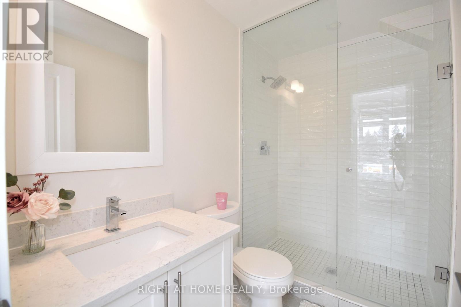 8 - 12860 Yonge Street, Richmond Hill, Ontario  L4E 1J4 - Photo 24 - N12846836