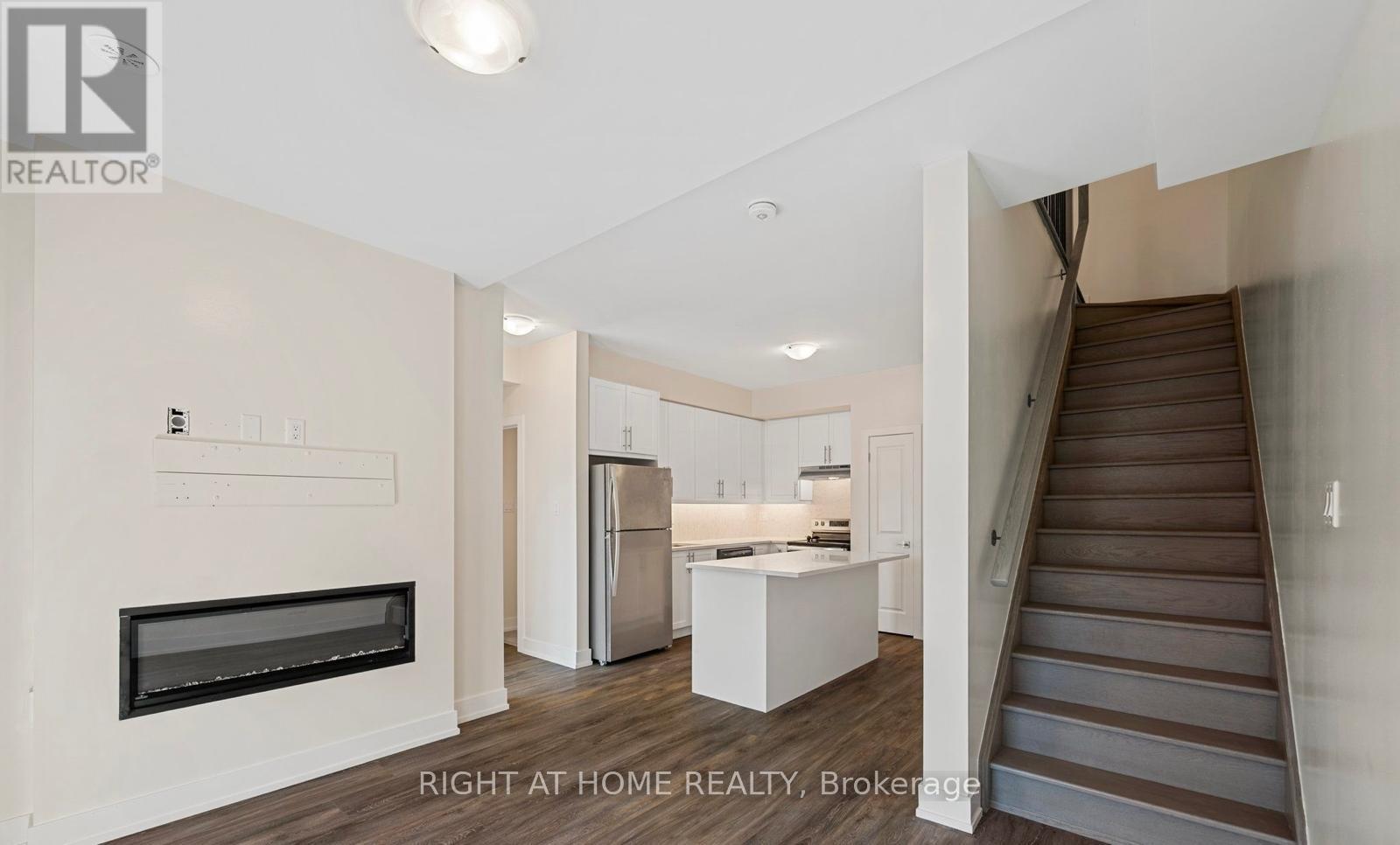 8 - 12860 Yonge Street, Richmond Hill, Ontario  L4E 1J4 - Photo 38 - N12846836