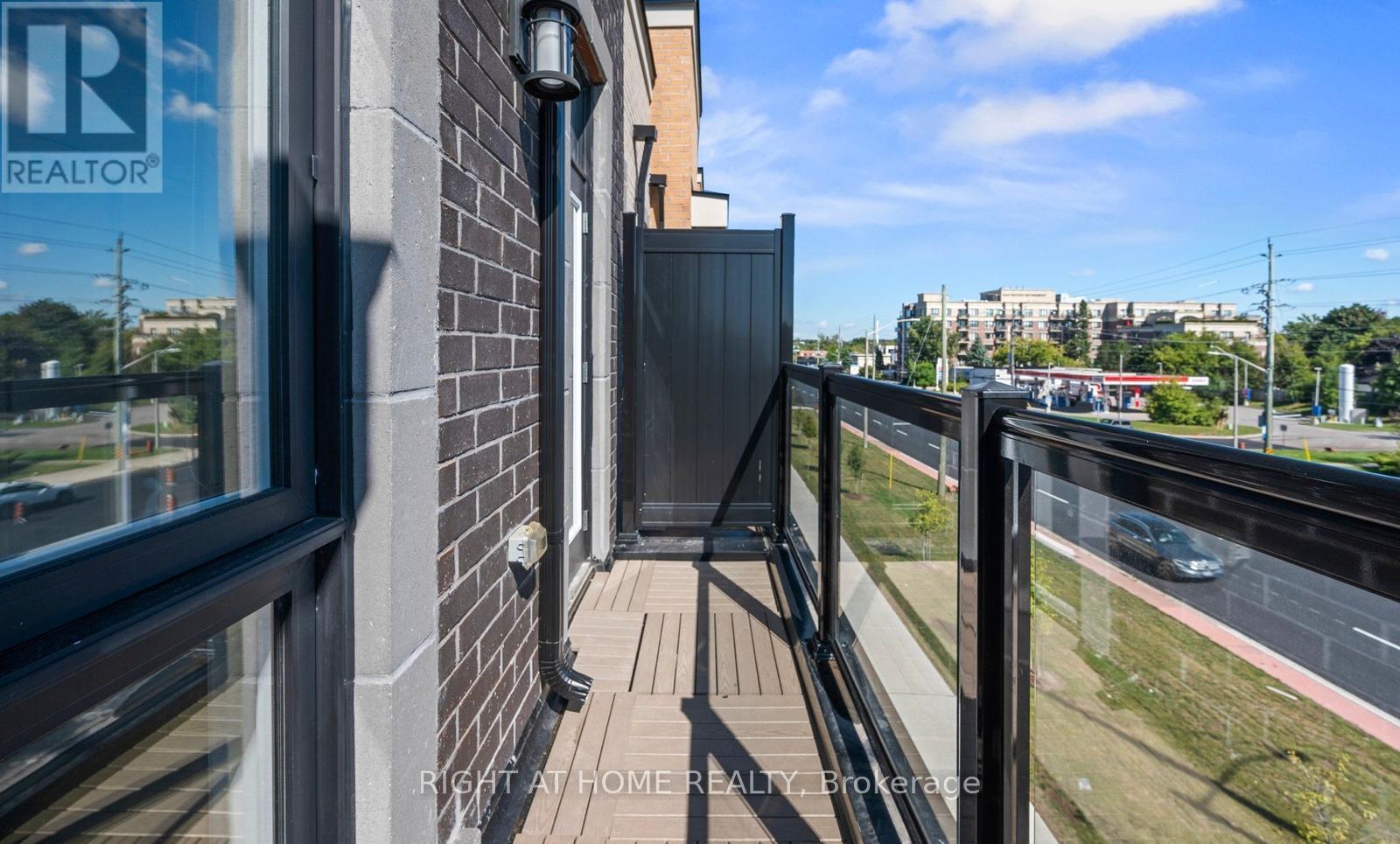 8 - 12860 Yonge Street, Richmond Hill, Ontario  L4E 1J4 - Photo 4 - N12846836