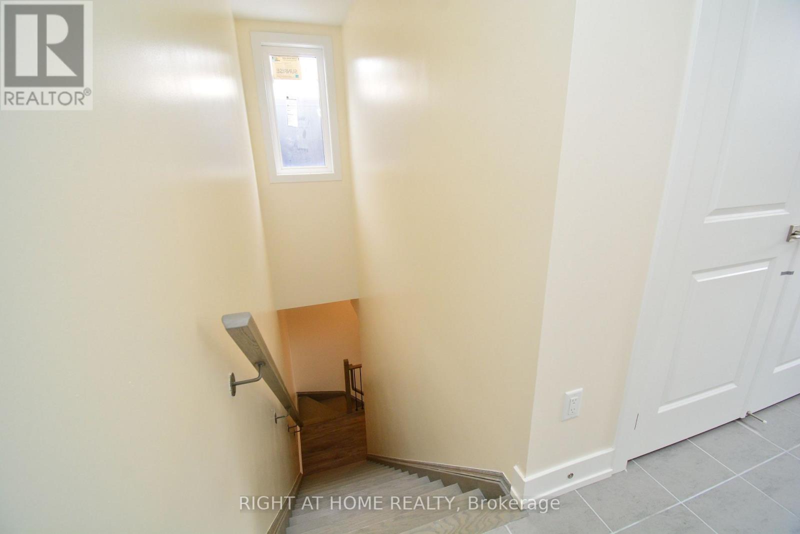 8 - 12860 Yonge Street, Richmond Hill, Ontario  L4E 1J4 - Photo 40 - N12846836