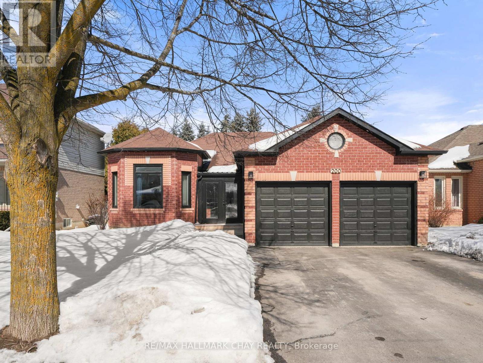 200 BOWERMAN BOULEVARD, New Tecumseth, Ontario