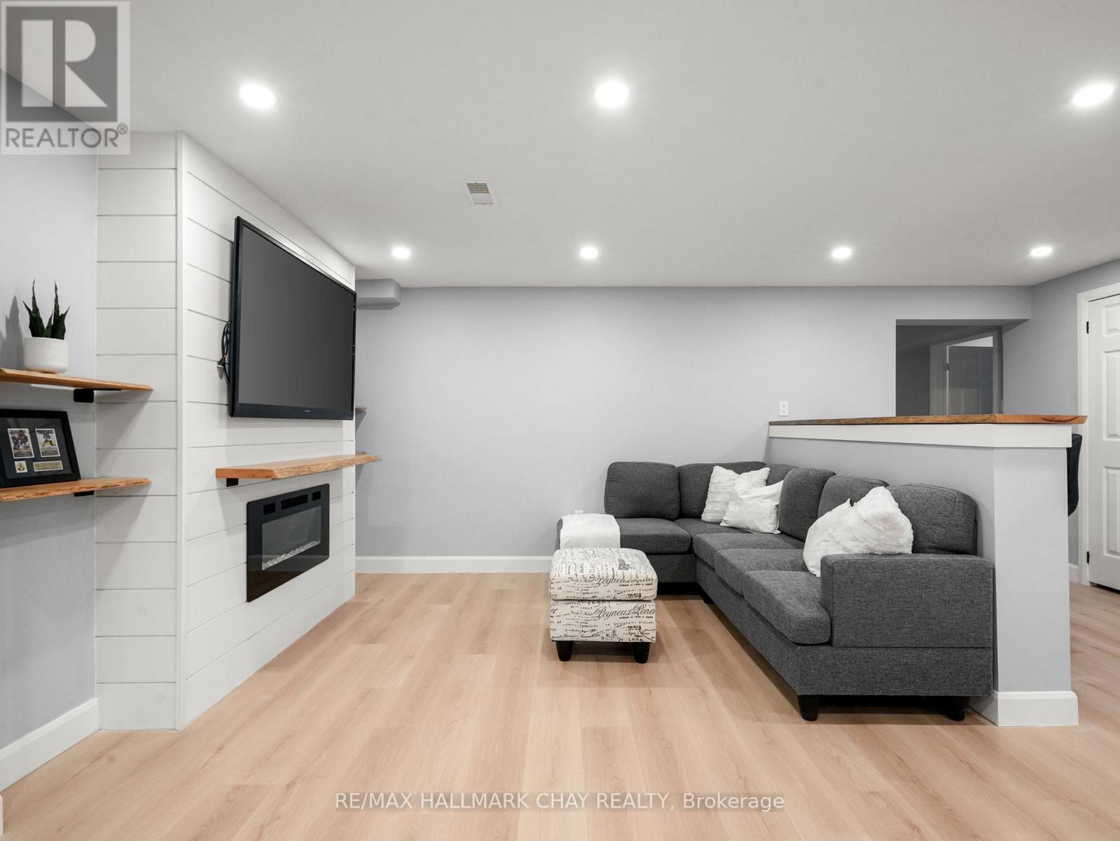 200 Bowerman Boulevard, New Tecumseth, Ontario  L9R 1N7 - Photo 32 - N12846854