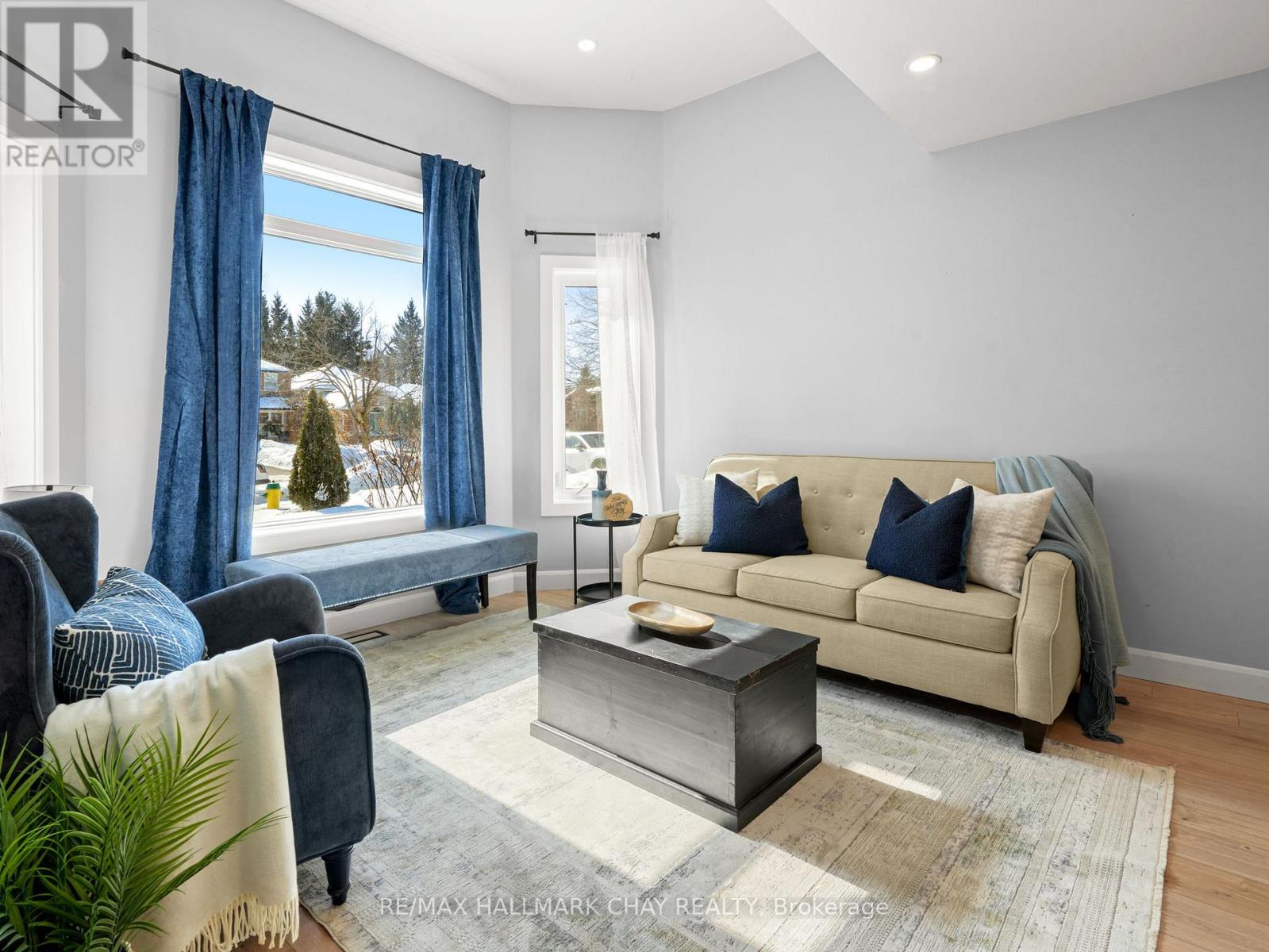 200 Bowerman Boulevard, New Tecumseth, Ontario  L9R 1N7 - Photo 9 - N12846854