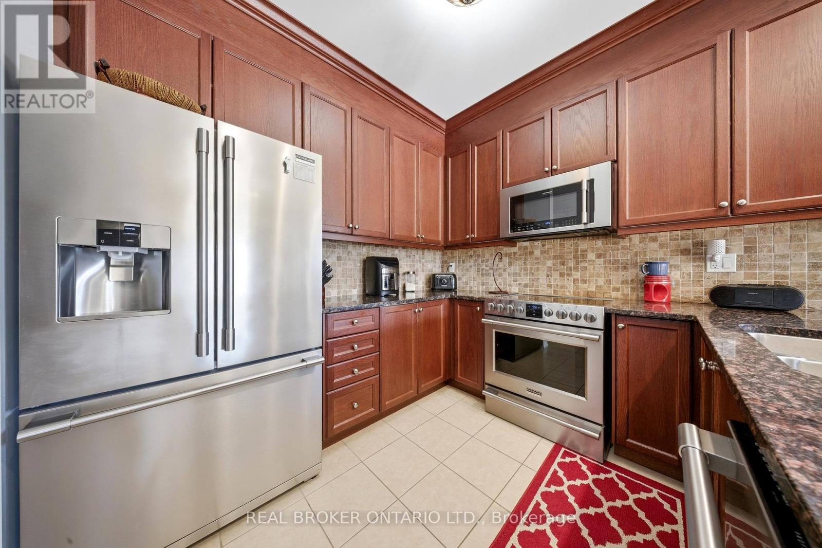 171 Gold Park Gate, Essa, Ontario  L3W 0B4 - Photo 11 - N12846862