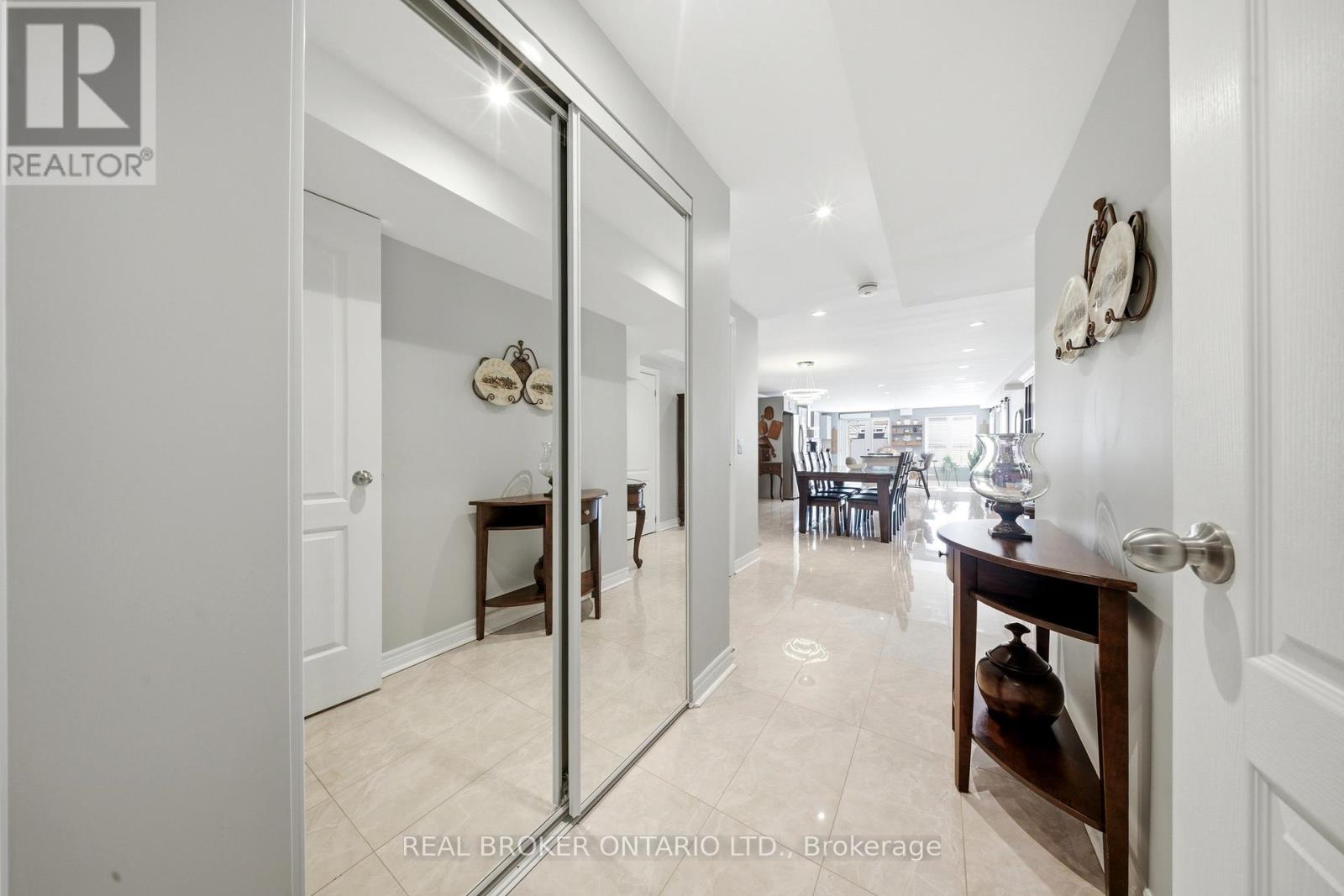 171 Gold Park Gate, Essa, Ontario  L3W 0B4 - Photo 28 - N12846862