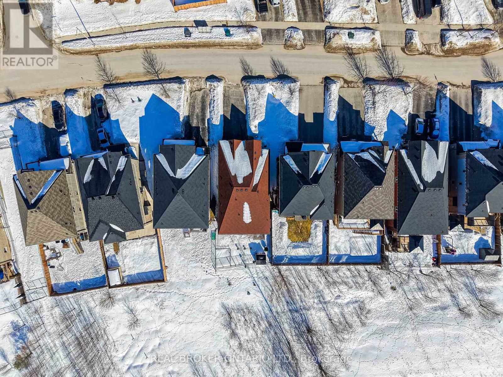 171 Gold Park Gate, Essa, Ontario  L3W 0B4 - Photo 45 - N12846862