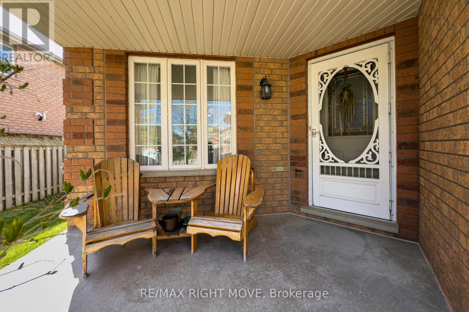 147 Julia Crescent, Orillia, Ontario  L3V 7X3 - Photo 4 - S12846840