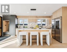 77 PEACE DRIVE, Toronto, Ontario