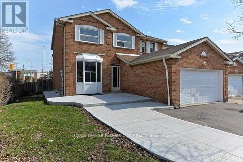 1 Donaldson Drive, Brampton, Ontario  L6Y 3G7 - Photo 3 - W12844998