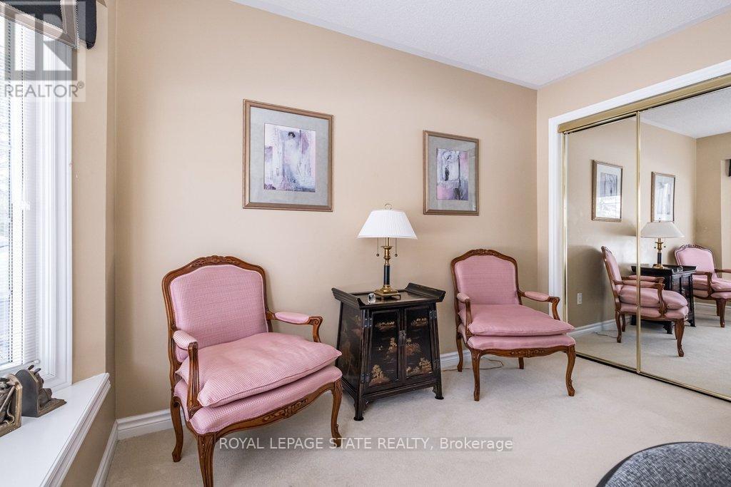 28 - 20 Meadowlands Boulevard, Hamilton, Ontario  L9K 1J5 - Photo 5 - X12743636