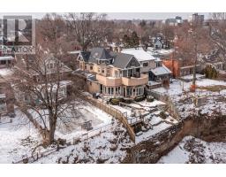 91 MOUNTAIN PARK AVENUE, Hamilton, Ontario