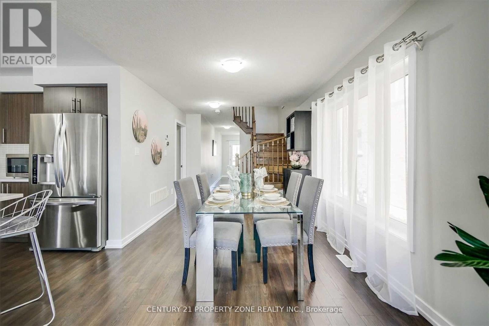 152 Golden Springs Drive, Brampton, Ontario  L7A 4N9 - Photo 10 - W12846790