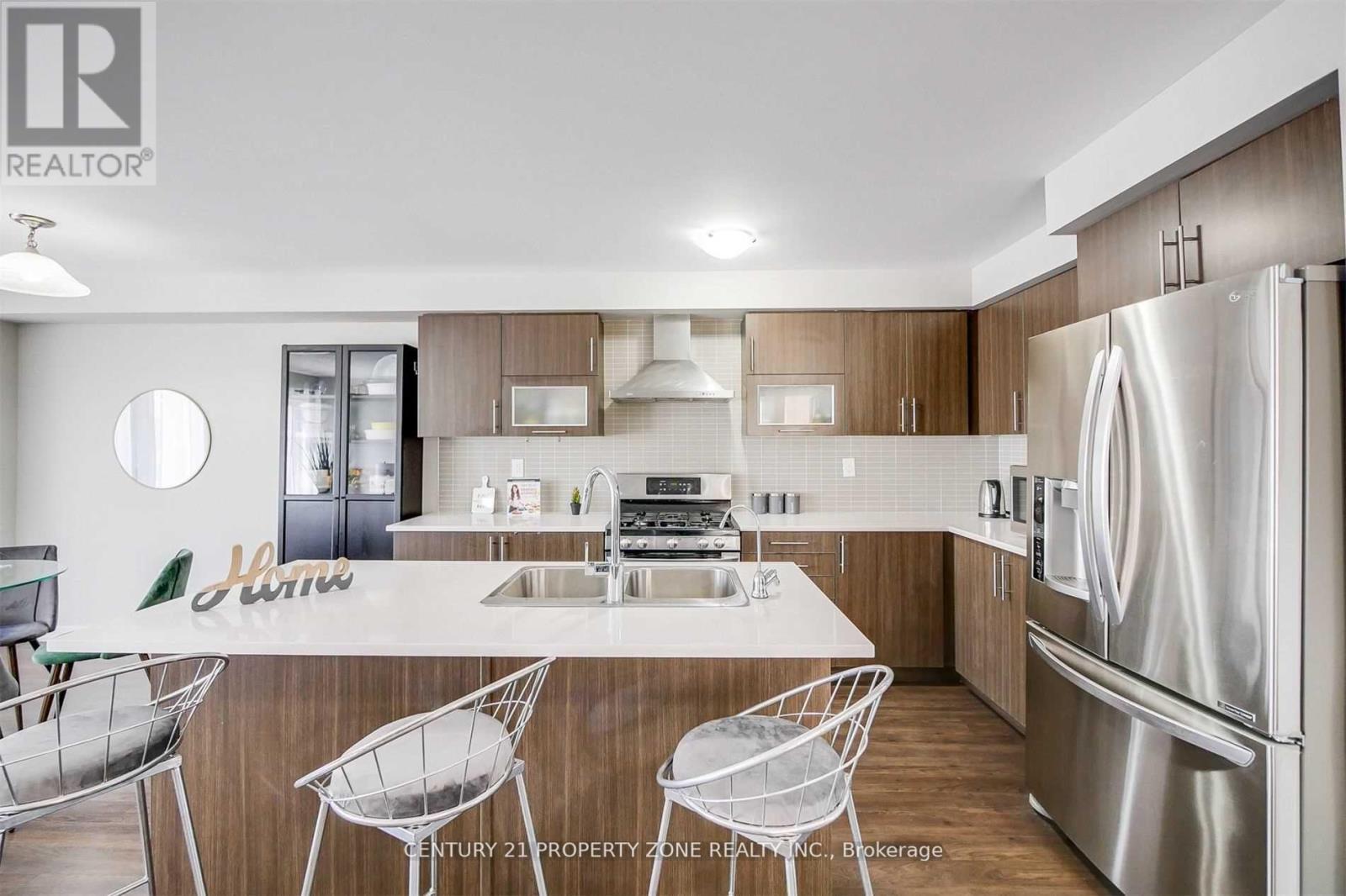 152 Golden Springs Drive, Brampton, Ontario  L7A 4N9 - Photo 12 - W12846790