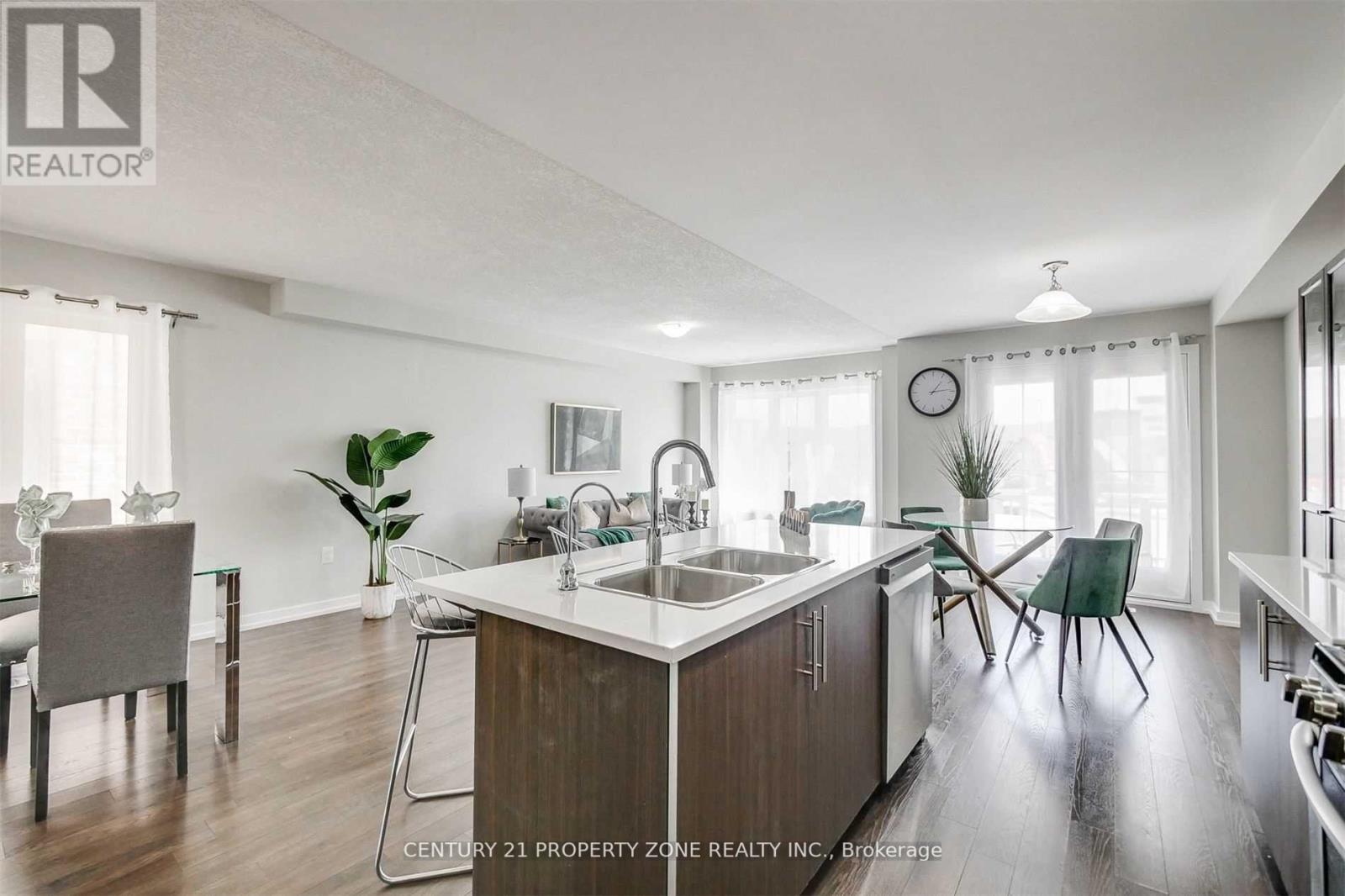 152 Golden Springs Drive, Brampton, Ontario  L7A 4N9 - Photo 14 - W12846790