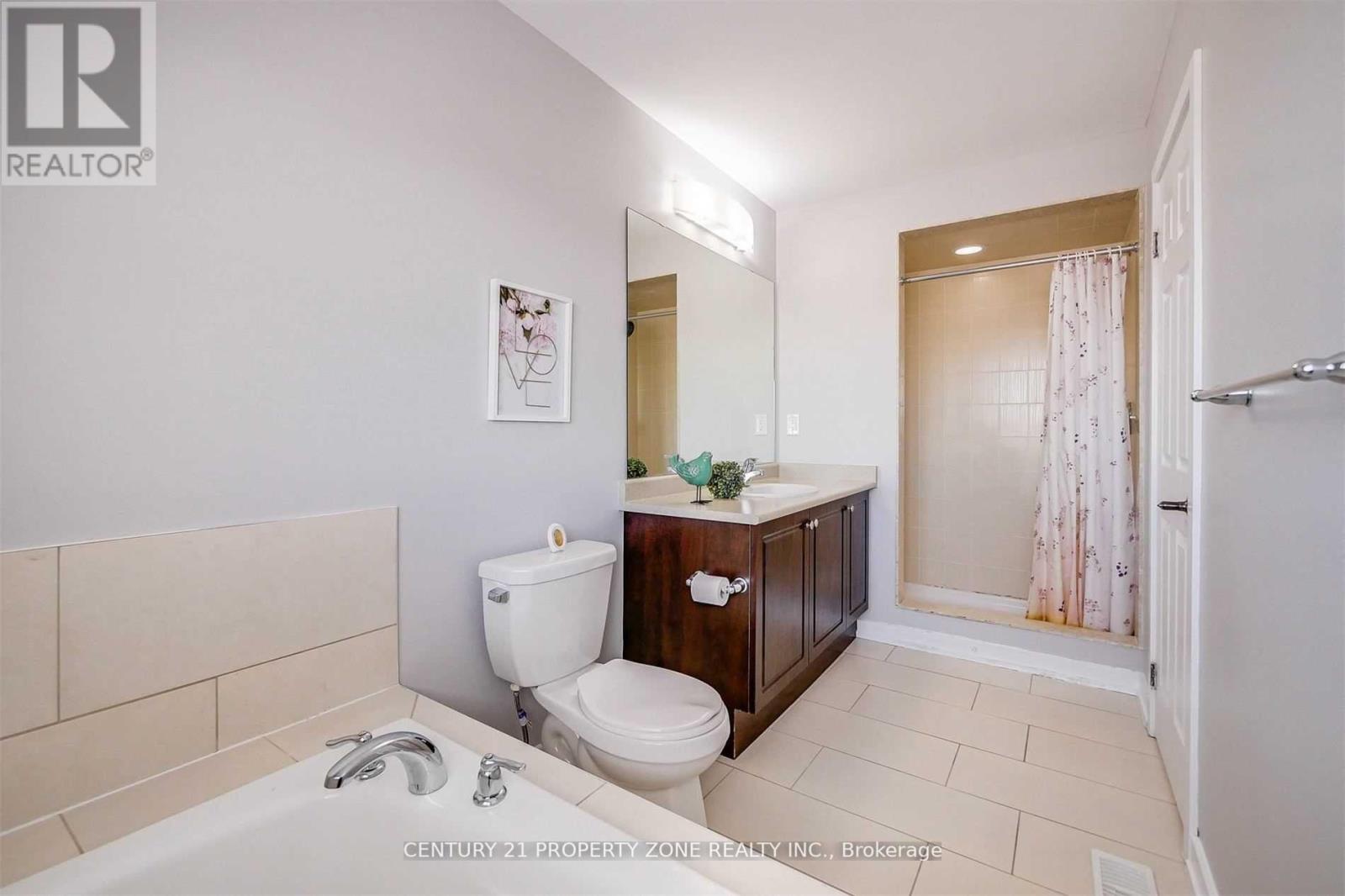 152 Golden Springs Drive, Brampton, Ontario  L7A 4N9 - Photo 29 - W12846790