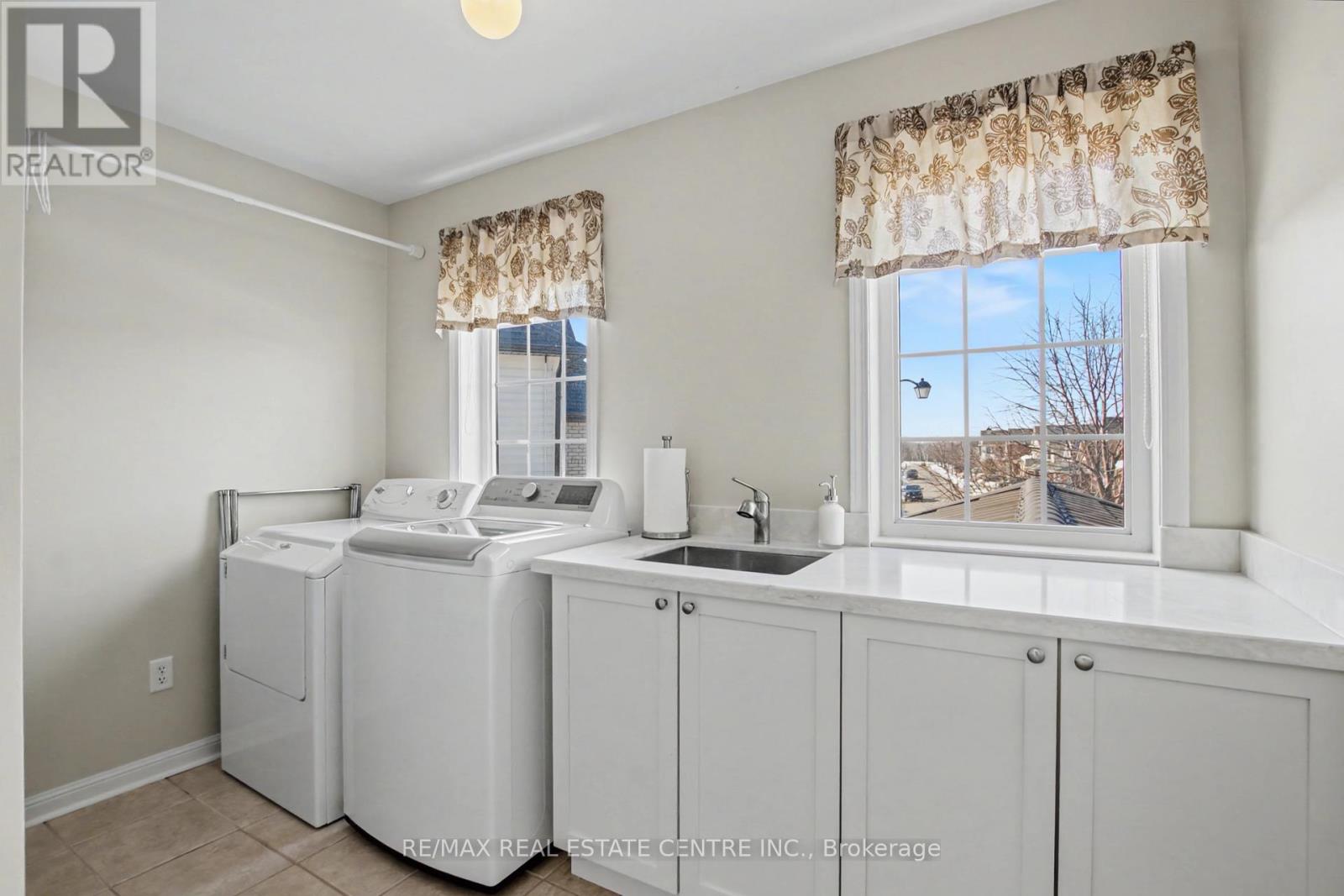 971 Lancaster Boulevard, Milton, Ontario  L9T 6A2 - Photo 29 - W12846798